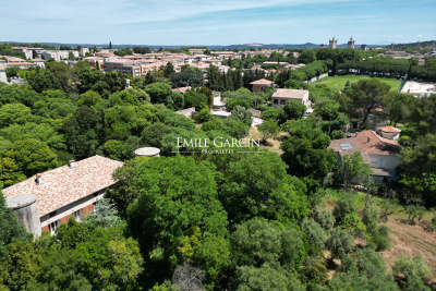 Maison &agrave; vendre &agrave; UZÈS  - 7 pi&egrave;ces - 155 m&sup2; 