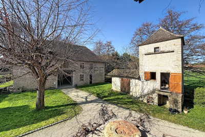Maison &agrave; vendre &agrave; BOYER  - 8 pi&egrave;ces - 145 m&sup2; 