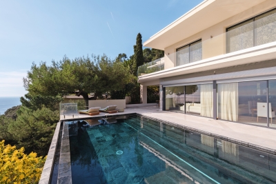Maison &agrave; vendre &agrave; Villefranche-sur-Mer  - 10 pi&egrave;ces 327 m&sup2; 