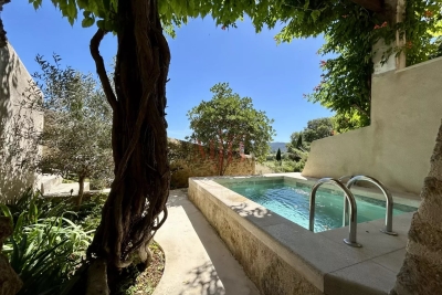 Maison &agrave; vendre &agrave; CADENET  - 10 pi&egrave;ces - 181 m&sup2; 