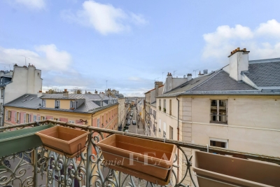 Appartement &agrave; vendre &agrave; VERSAILLES  - 7 pi&egrave;ces - 143 m&sup2; 