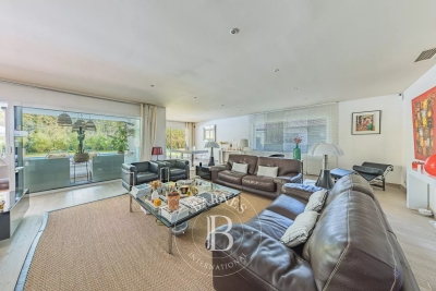 Villa à Arcachon &agrave; louer à partir de 4 700 € / semaine, Photo 4