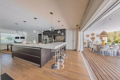Villa à Arcachon &agrave; louer à partir de 4 700 € / semaine, Photo 10