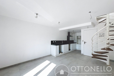 Appartement &agrave; vendre &agrave; ROQUEBRUNE-SUR-ARGENS  - 2 pi&egrave;ces - 39 m&sup2; 