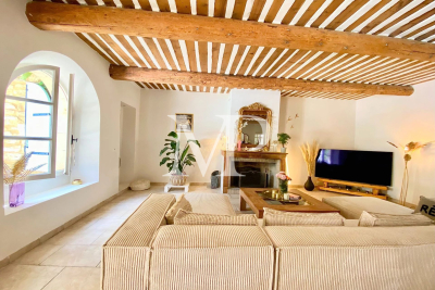 Villa à Maubec &agrave; louer à partir de 6 625 € / semaine, Photo 17
