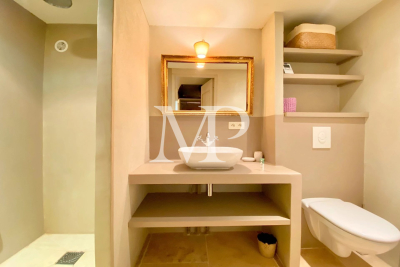 Villa à Lacoste &agrave; louer à partir de 7 500 € / semaine, Photo 18