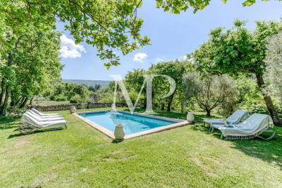 Villa à Lacoste &agrave; louer à partir de 4 375 € / semaine, Photo 3