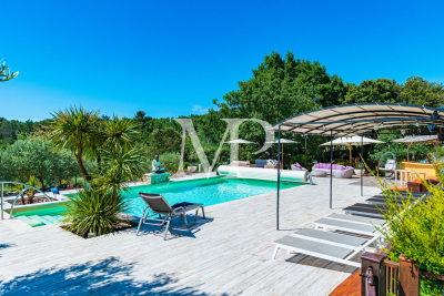 Villa à Gordes &agrave; louer à partir de 6 875 € / semaine, Photo 5