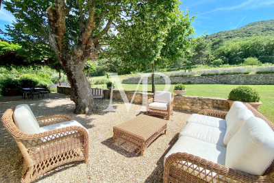 Villa à Lacoste &agrave; louer à partir de 7 500 € / semaine, Photo 6