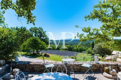 Villa à Gordes &agrave; louer à partir de 6 875 € / semaine, Photo 9