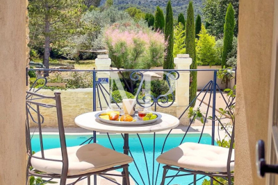 Villa à Maubec &agrave; louer à partir de 6 625 € / semaine, Photo 9
