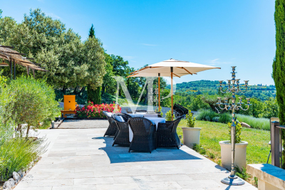 Villa à Gordes &agrave; louer à partir de 6 875 € / semaine, Photo 10