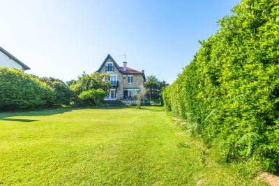 Maison &agrave; vendre &agrave; ANGLET  - 7 pi&egrave;ces - 150 m&sup2; 
