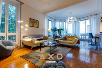 Appartement &agrave; vendre &agrave; NÎMES  - 5 pi&egrave;ces - 158 m&sup2; 