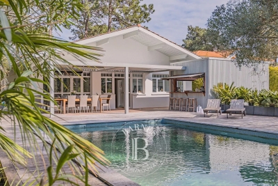 Villa à Cap Ferret &agrave; louer à partir de 10 100 € / semaine, Photo 1