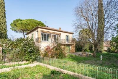 Maison &agrave; vendre &agrave; immobilier UZÈS  - 5 pi&egrave;ces - 150 m&sup2; 