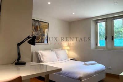Villa à Antibes &agrave; louer à partir de 35 000 € / semaine, Photo 16