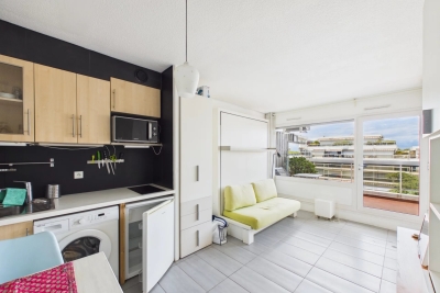 Appartement &agrave; vendre &agrave; JUAN-LES-PINS  - 1 pi&egrave;ces - 28 m&sup2; 