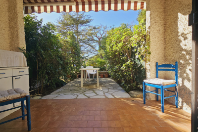 Appartement &agrave; vendre &agrave; ST-CYR-SUR-MER  - 1 pi&egrave;ces - 23 m&sup2; 