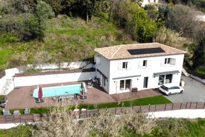 Maison &agrave; vendre &agrave; VENCE  - 5 pi&egrave;ces - 118 m&sup2; 