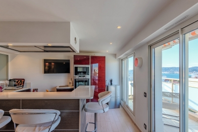Appartement &agrave; vendre &agrave; Juan-les-Pins  - 4 pi&egrave;ces 97 m&sup2; 