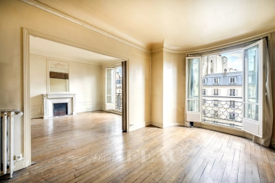 Appartement &agrave; vendre &agrave; PARIS 7EME Gros Caillou - 5 pi&egrave;ces - 117 m&sup2; 