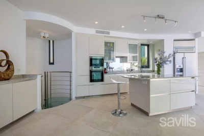 Villa à Èze &agrave; louer à partir de 16 000 € / semaine, Photo 13