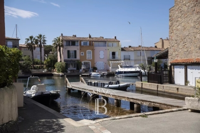 Appartement &agrave; vendre &agrave; PORT-GRIMAUD  - 1 pi&egrave;ces - 33 m&sup2; 