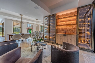 Villa in Mougins for rental from 35 000 € / week, Photo 12