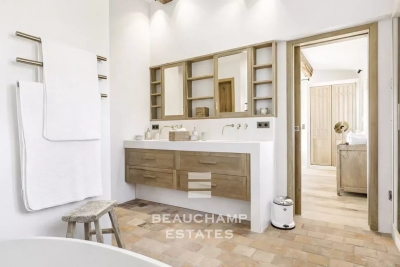 Villa à Ramatuelle &agrave; louer à partir de 15 000 € / semaine, Photo 17