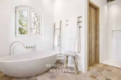Villa à Ramatuelle &agrave; louer à partir de 15 000 € / semaine, Photo 19