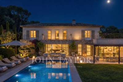 Villa in Mougins for rental from 35 000 € / week, Photo 2