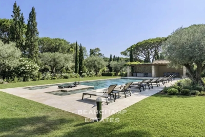 Villa à Ramatuelle &agrave; louer à partir de 16 000 € / semaine, Photo 6