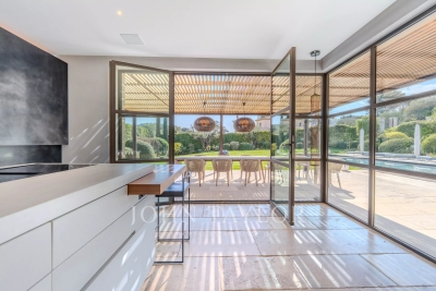 Villa in Mougins for rental from 35 000 € / week, Photo 7