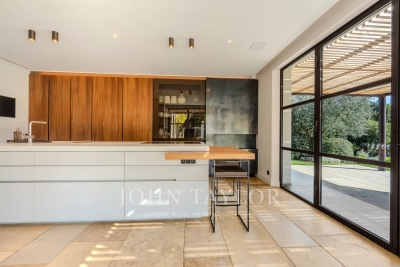 Villa in Mougins for rental from 35 000 € / week, Photo 8