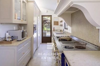 Villa à Ramatuelle &agrave; louer à partir de 16 000 € / semaine, Photo 9