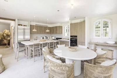 Villa à Ramatuelle &agrave; louer à partir de 15 000 € / semaine, Photo 10