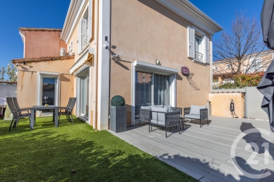 Maison &agrave; vendre &agrave; NICE  - 5 pi&egrave;ces - 100 m&sup2; 
