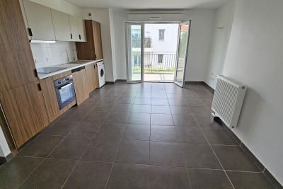 Appartement &agrave; vendre &agrave; CANNES-LA-BOCCA  - 3 pi&egrave;ces - 52 m&sup2; 