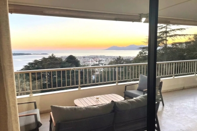 Appartement &agrave; vendre &agrave; CANNES  - 3 pi&egrave;ces - 115 m&sup2; 