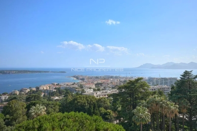 Appartement &agrave; vendre &agrave; CANNES  - 4 pi&egrave;ces - 139 m&sup2; 