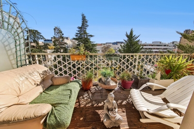 Appartement &agrave; vendre &agrave; BOULOGNE BILLANCOURT  - 4 pi&egrave;ces - 80 m&sup2; 