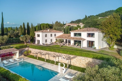 Maison &agrave; vendre pool var 