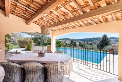 Maison &agrave; vendre &agrave; VALBONNE  - 6 pi&egrave;ces - 152 m&sup2; 