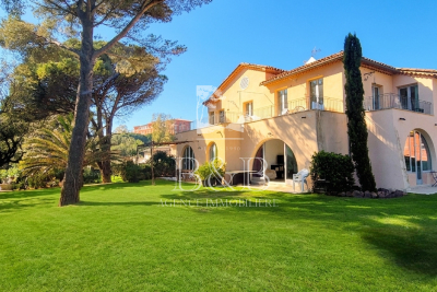 Appartement &agrave; vendre &agrave; GRIMAUD  - 1 pi&egrave;ces - 25 m&sup2; 
