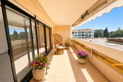 Appartement &agrave; vendre &agrave; HYÈRES  - 3 pi&egrave;ces - 70 m&sup2; 