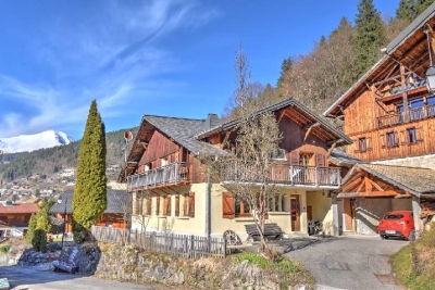 Maison &agrave; vendre &agrave; MORZINE  - 9 pi&egrave;ces - 230 m&sup2; 