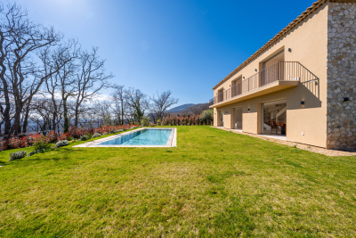 Maison &agrave; vendre &agrave; VENCE  - 5 pi&egrave;ces - 203 m&sup2; 