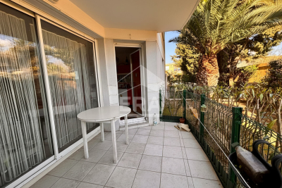 Appartement &agrave; vendre &agrave; FRÉJUS  - 2 pi&egrave;ces - 47 m&sup2; 