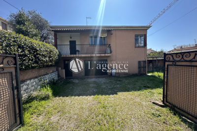 Maison &agrave; vendre &agrave; ST-LAURENT-DU-VAR  - 6 pi&egrave;ces - 187 m&sup2; 